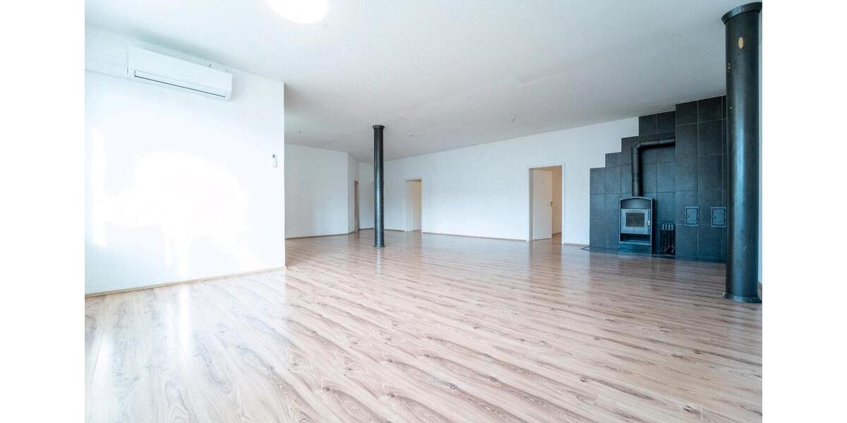 Gewerbeflächen in Regenstauf zimmer