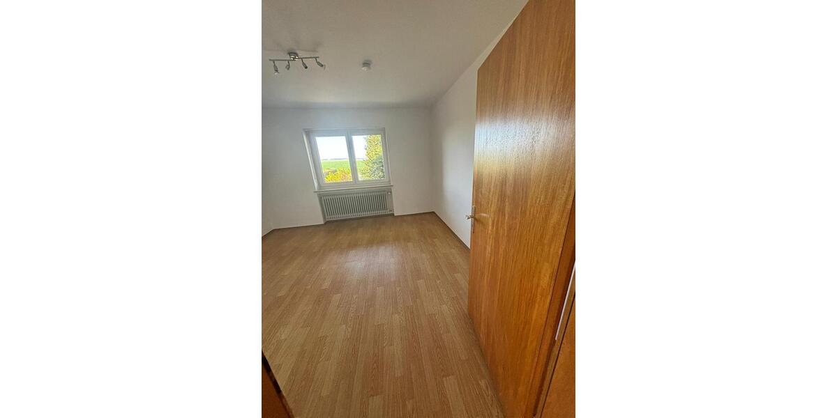 Bungalow Laberweinting - 5 Zimmer, 115 m&sup2;, 850&euro; | Angebot:26126442