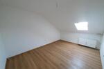 Dachgeschoßwohnung Maxhütte-Haidhof Haidhof - 4 Zimmer, 100 m&sup2;, 1.000&euro; | Angebot:26395838