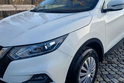 Nissan Qashqai 56.000 km 8.999 &euro; Regensburg-Bernhardswald 93170