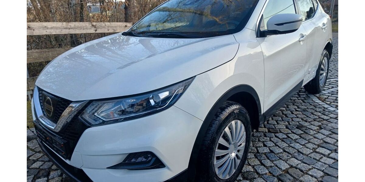 Nissan Qashqai 56.000 km 8.999 &euro; Regensburg-Bernhardswald 93170