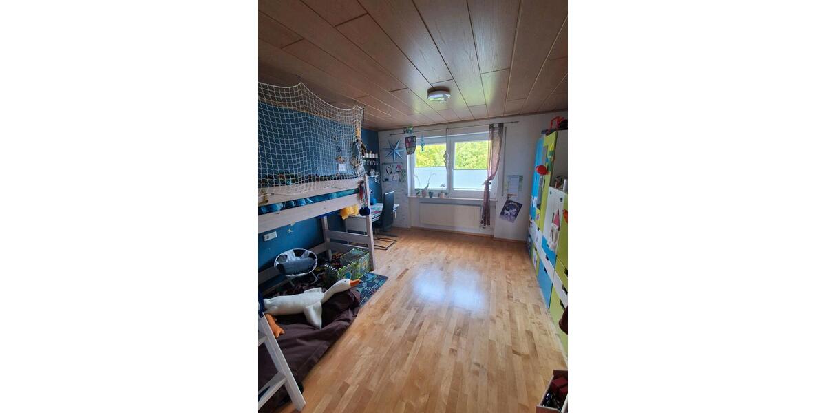 Einfamilienhaus Kelheim - 9 Zimmer, 140 m&sup2;, 535.000&euro; | Angebot:26701125