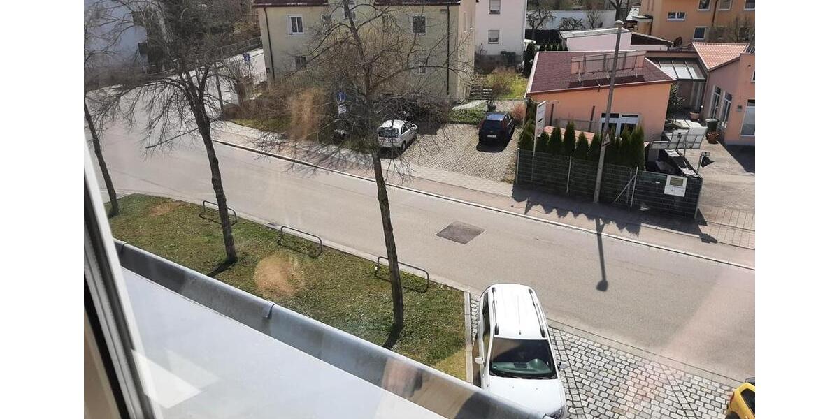 Dachgeschoßwohnung Regensburg Galgenberg - 1 Zimmer, 21 m&sup2;, 368&euro; | Angebot:26336126