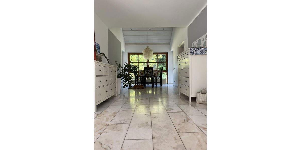 Einfamilienhaus Nittendorf - 7 Zimmer, 245 m&sup2;, 1.099.000&euro; | Angebot:25756414