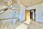 Dachgeschoßwohnung Thalmassing - 2 Zimmer, 67 m&sup2;, 540&euro; | Angebot:25924802