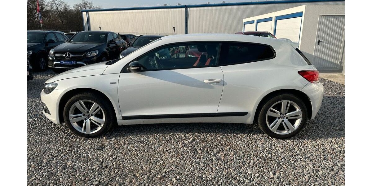 VW Scirocco 92.000 km 9.200 &euro; Alteglofsheim bei Regensburg 93087