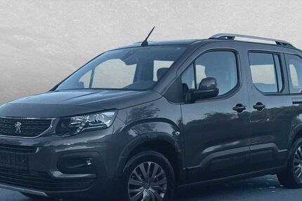 Peugeot Rifter 109.800 km 15.699 &euro; Regensburg 93059