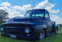 Ford F 100
