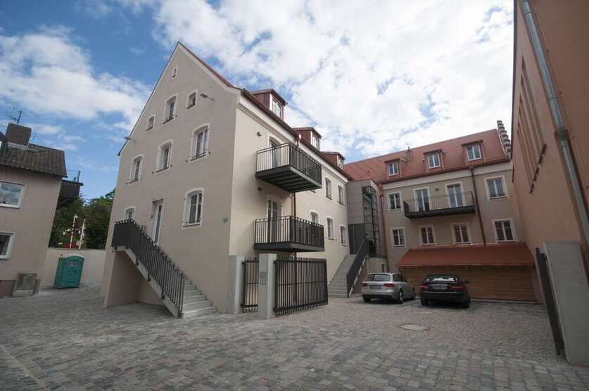 Wohnung zum Kaufen in Kelheim 360.000 € 90.8 m²