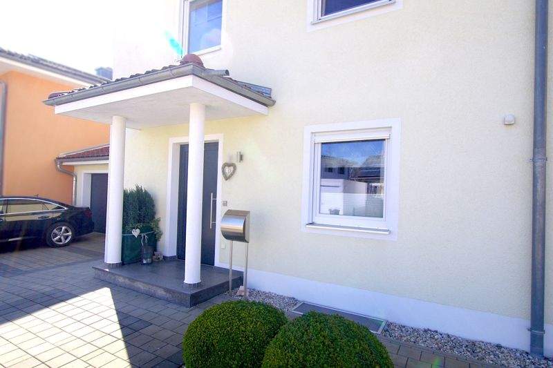 |Ein perfektes Domizil| Stilvolles Einfamilienhaus mit hochwertiger Ausstattung 4 zimmer