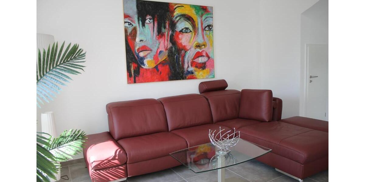 Regensburg-West, 110qm, Sky Suite, hochwertig möbliert und vollständig ausgestattet bis zu 3 Personen 3 zimmer