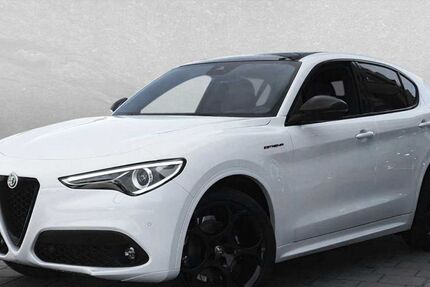 Alfa Romeo Stelvio 42.000 km 47.890 € Regensburg 93059