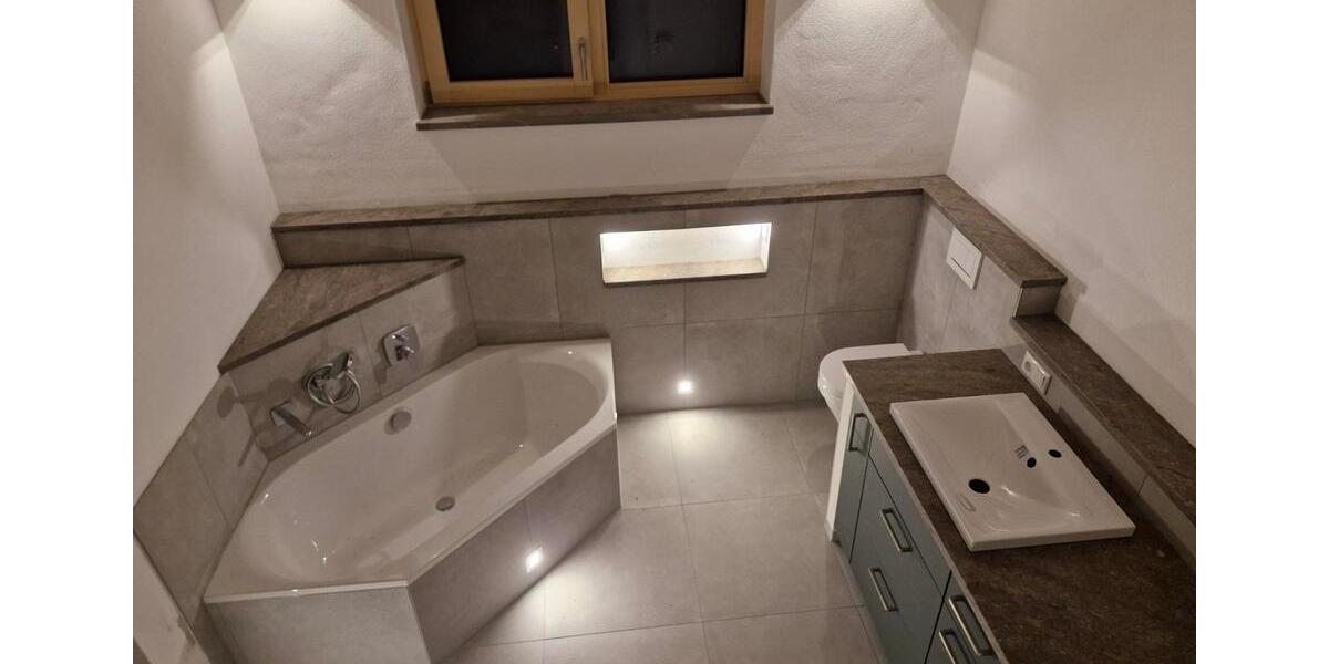 Doppelhaushälfte Aholfing - 4 Zimmer, 99 m&sup2;, 1.235&euro; | Angebot:24375542