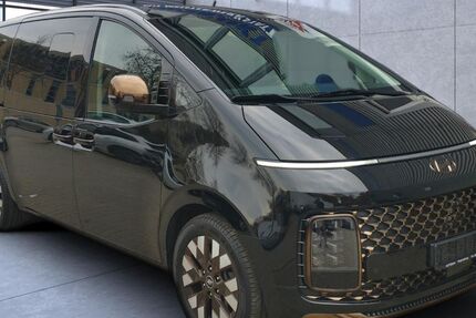 Hyundai STARIA 63.600 km 37.990 &euro; Regensburg 93053