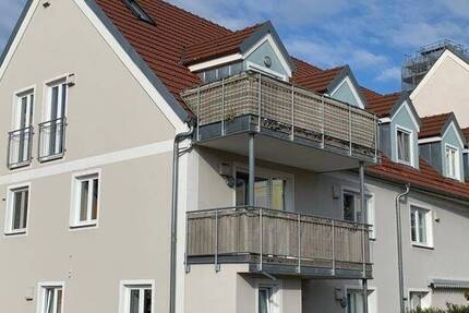 Charmante 3-Zimmer-Wohnung mit Balkon und KFZ-Stellplatz! 3 zimmer