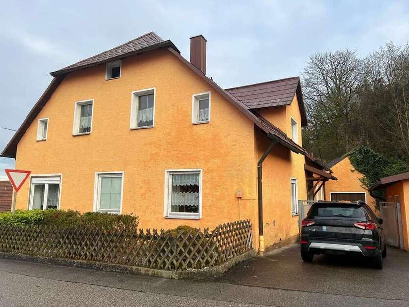 Haus zum Kaufen in Teublitz 225.000 € 160 m²