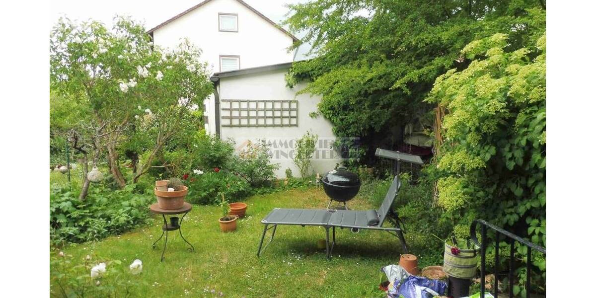Reihenmittelhaus Regensburg Kumpfmühl-Ziegetsdorf-Neuprüll - 5 Zimmer, 119 m&sup2;, 445.000&euro; | Angebot:26786758