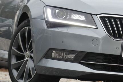 Skoda Superb 108.500 km 16.250 &euro; Regensburg 93059