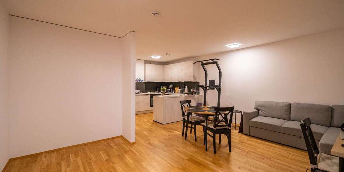 Wohnung zum Mieten in Regensburg 1.072,33 € 64.39 m² 2 zimmer