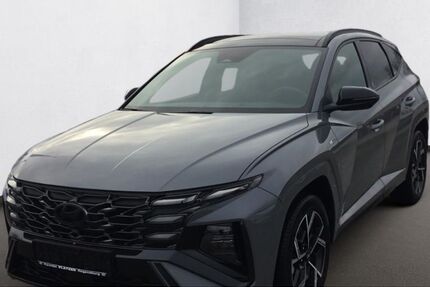 Hyundai TUCSON 13.600 km 37.980 &euro; Regensburg 93055