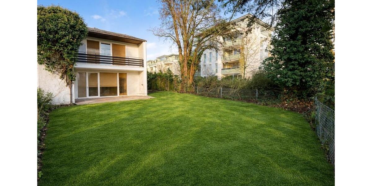 Reihenendhaus mit großzügigem Garten im Regensburger Westen 5 zimmer