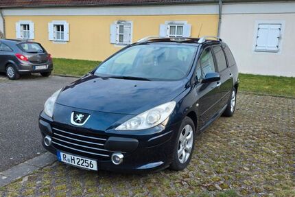 Peugeot 307 219.900 km 2.400 &euro; Neutraubling 93073