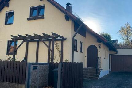 Familienidyll im Grünen - Einfamilienhaus zentral in Regensburg 6 zimmer