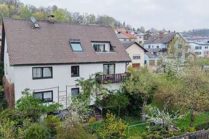 Haus Regenstauf - 7 Zimmer, 231 m&sup2;, 545.000&euro; | Angebot:26305307