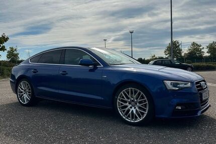 Audi A5 180.000 km 15.900 &euro; Regensburg 93055