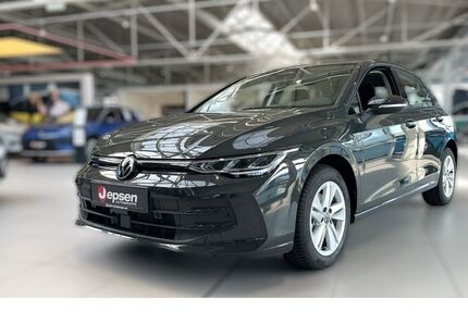 VW Golf 4.900 km 28.970 &euro; Regensburg 93053