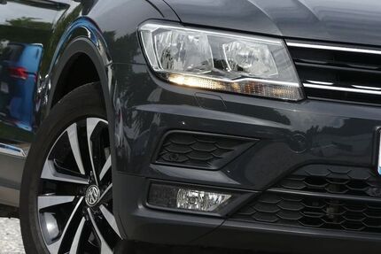 VW Tiguan 48.000 km 22.950 &euro; Regensburg 93059