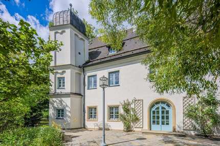 Haus Painten - 12 Zimmer, 592 m&sup2;, 2.700.000&euro; | Angebot:27428354