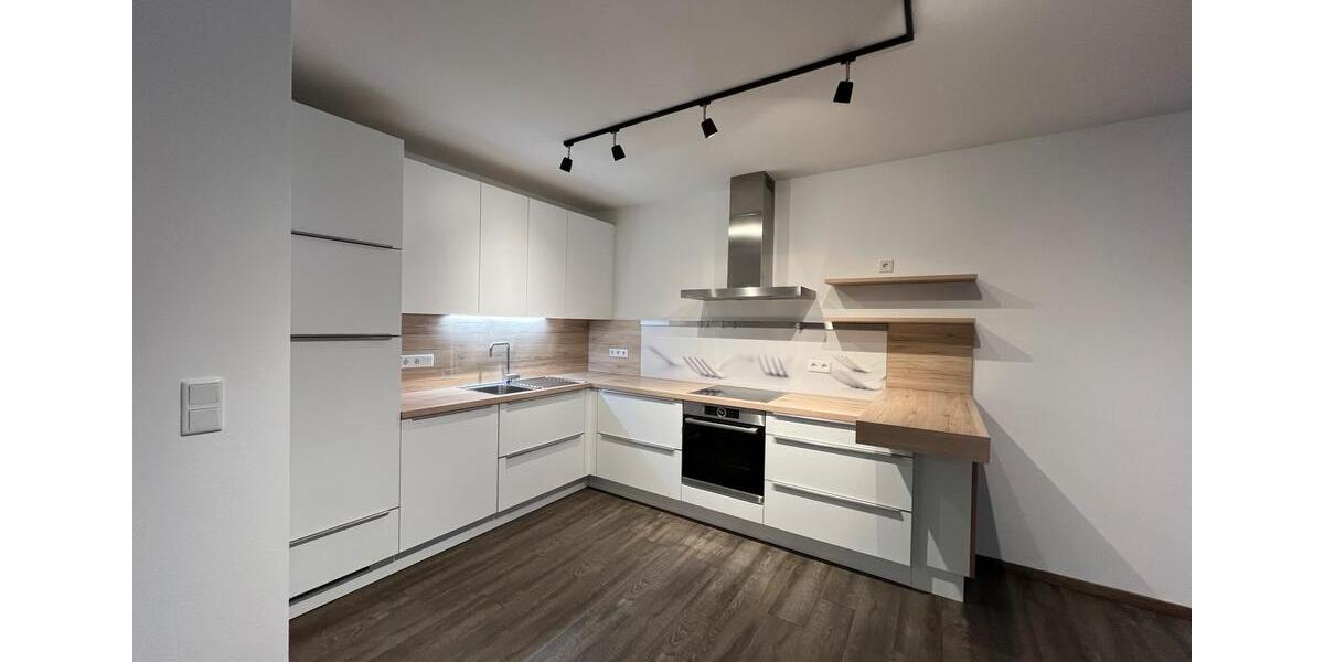 Teilmöblierte 2 Zimmer Wohnung mit Balkon 2 zimmer