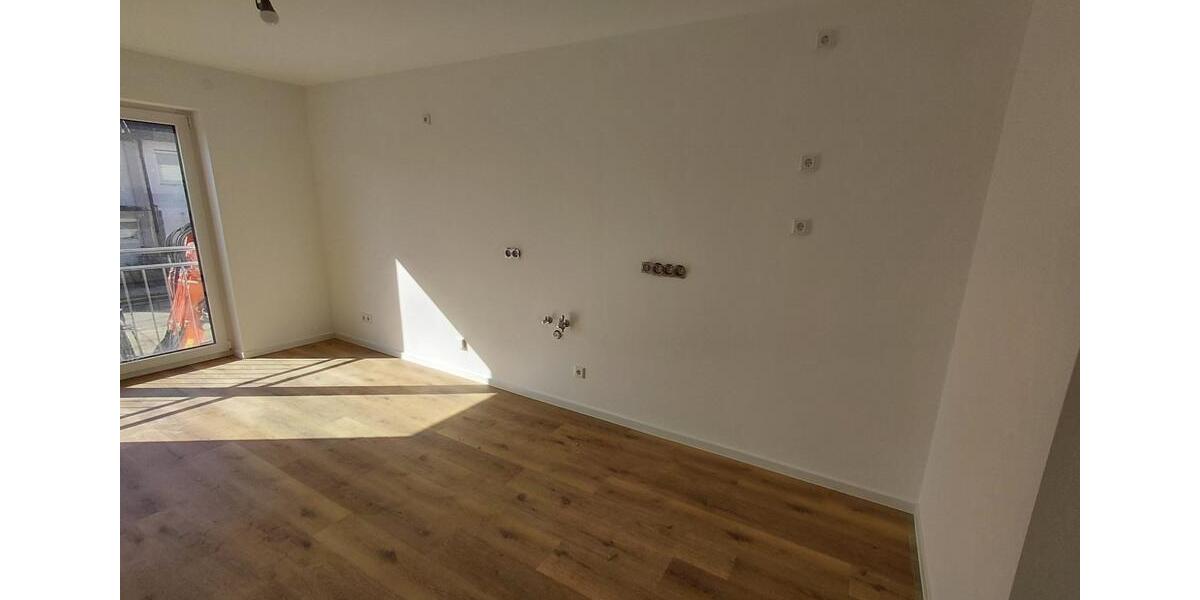 Erdgeschoßwohnung Regensburg Gallingkofen - 3 Zimmer, 74 m&sup2;, 1.300&euro; | Angebot:25370345