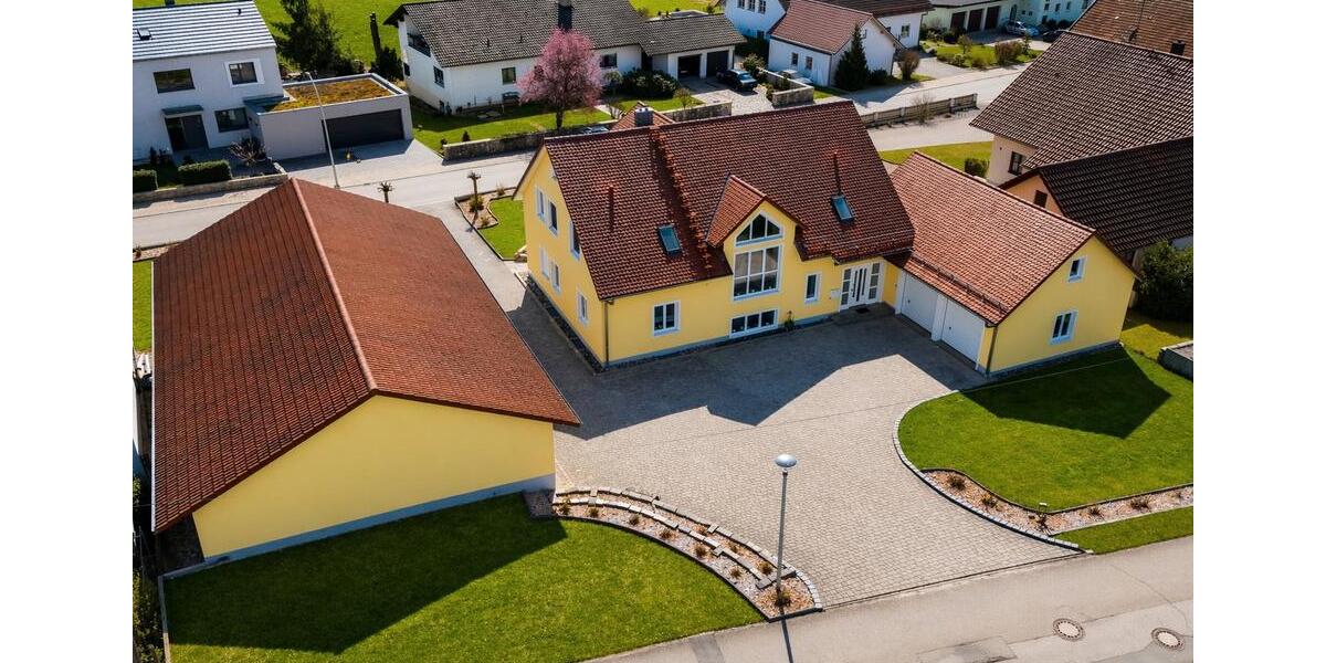 Einfamilienhaus Langquaid - 9 Zimmer, 218 m&sup2;, 875.000&euro; | Angebot:26206656