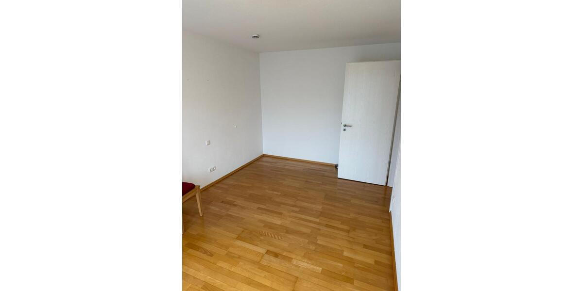 Etagenwohnung Regensburg Galgenberg - 2 Zimmer, 60 m&sup2;, 1.250&euro; | Angebot:25918681