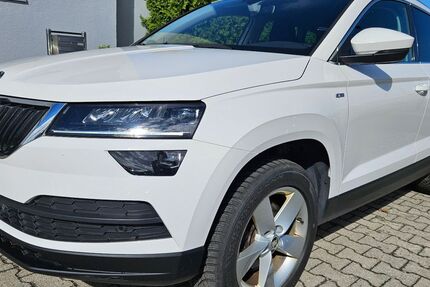 Skoda Karoq 107.500 km 20.900 &euro; Regensburg 93057