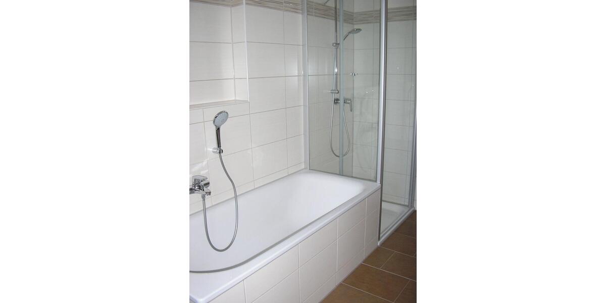 Erdgeschoßwohnung Regensburg Konradsiedlung - 2 Zimmer, 75 m&sup2;, 900&euro; | Angebot:26413860