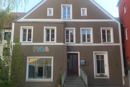 Haus Abensberg - 8 Zimmer, 300 m&sup2;, 525.000&euro; | Angebot:26932902