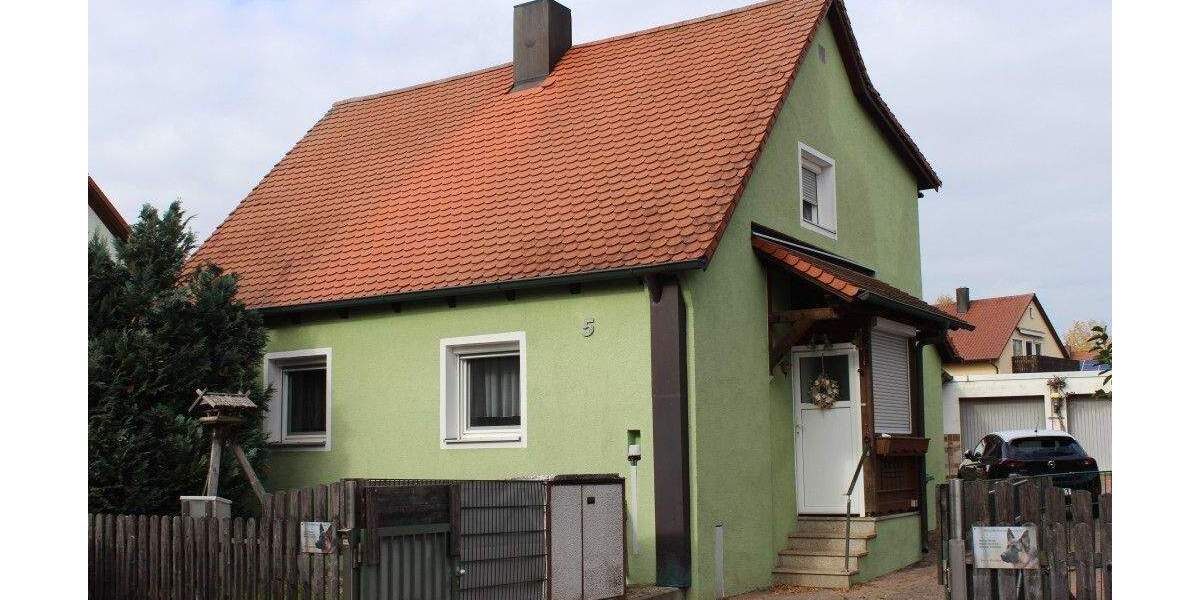 Schönes, ruhig gelegenes Grundstück mit Abrisshaus in Regensburg - Konradsiedlung zimmer