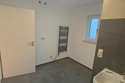 Wohnung Kelheim - 4 Zimmer, 100 m&sup2;, 1.200&euro; | Angebot:27609842