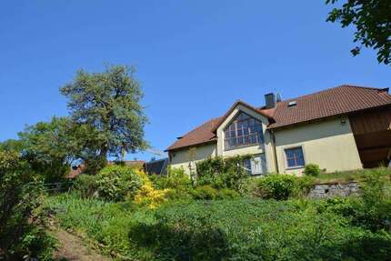 Haus zum Kaufen in Brennberg 649.000 € 196 m²