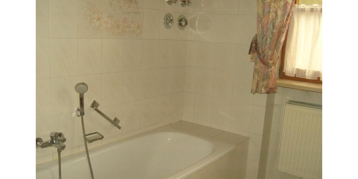 Hochparterre Kelheim - 3 Zimmer, 86 m&sup2;, 295.000&euro; | Angebot:26148678