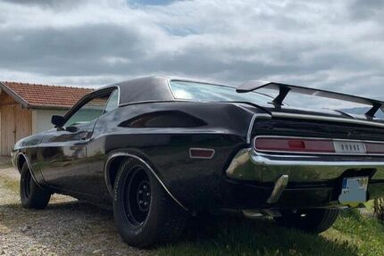 Dodge Challenger