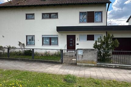 Haus Regensburg Konradsiedlung - 7 Zimmer, 220 m&sup2;, 990.000&euro; | Angebot:27030997