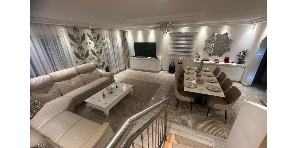 Doppelhaushälfte Neutraubling - 5 Zimmer, 107 m&sup2;, 729.000&euro; | Angebot:27055041