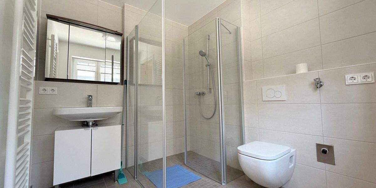 Etagenwohnung Burglengenfeld - 2 Zimmer, 69 m&sup2;, 840&euro; | Angebot:25071685