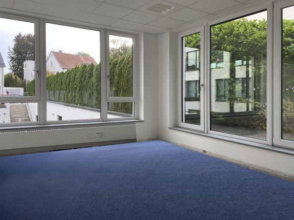 VB3008 Exklusive und klimatisierte Büro- oder Praxisfläche Regensburg - südlicher Zentrumsrand zimmer
