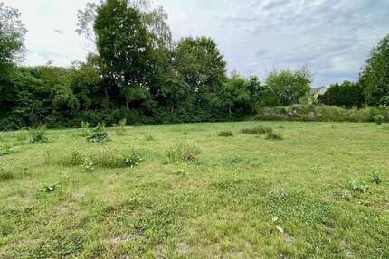 Grundstück zu verkaufen in Regensburg 1.490.000 € 1800 m²