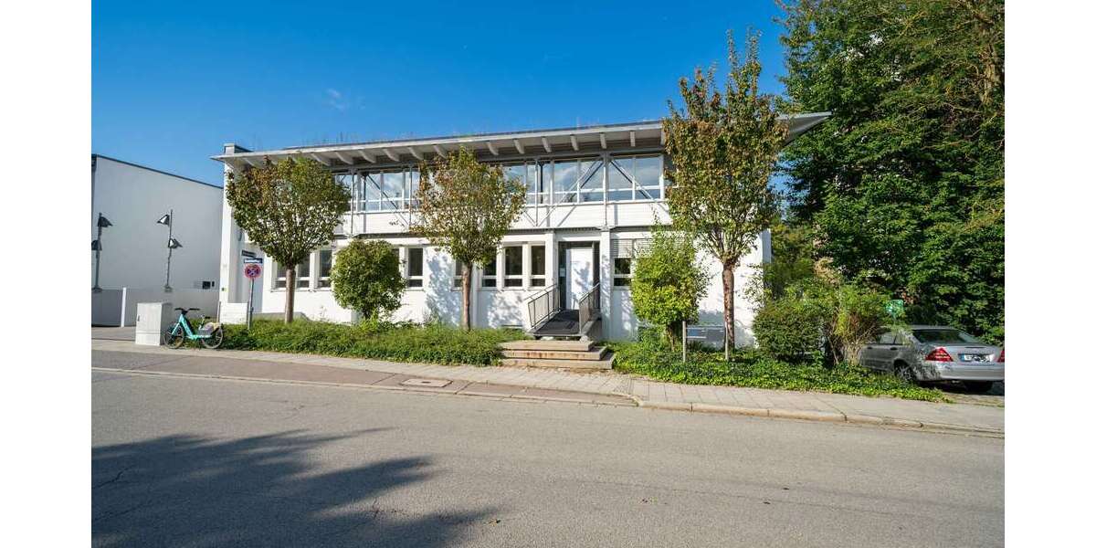 Büro in Regensburg 2.668 € 187 m² zimmer